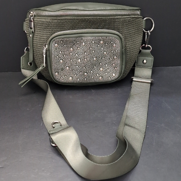 Steve Madden NYC, Women's Green Shimmer, Rhinestone Crossbody/Fanny Pack. - Picture 1 of 11